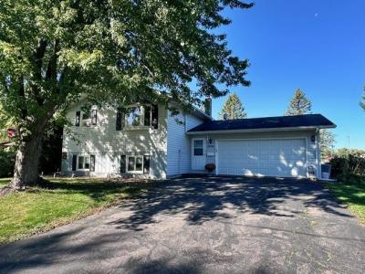 1604 S Apple Ave, Marshfield, Wisconsin 54449, USA