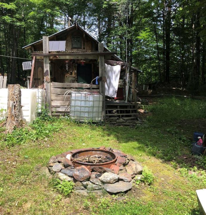 324 Sunrise Road, Bethel, Vermont 05032, Stati Uniti