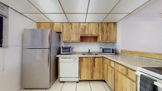 10425 SW 112th Ave 306, Miami, Florida 33176