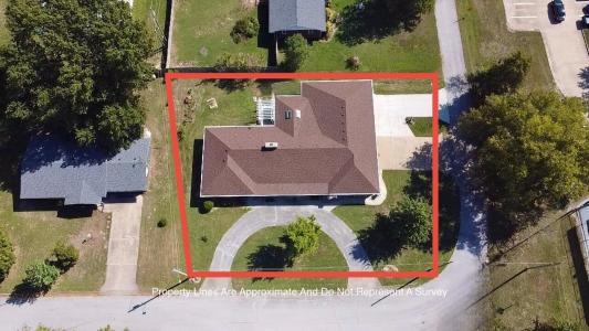 1118 S Main Avenue, Bolivar, Missouri 65613, Stati Uniti