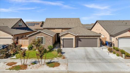 1936 Red Rock Drive, Hanford, California 93230, USA