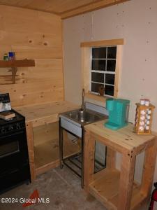 76 Vineyard Road, Ticonderoga, 紐約州 12883, 美國
