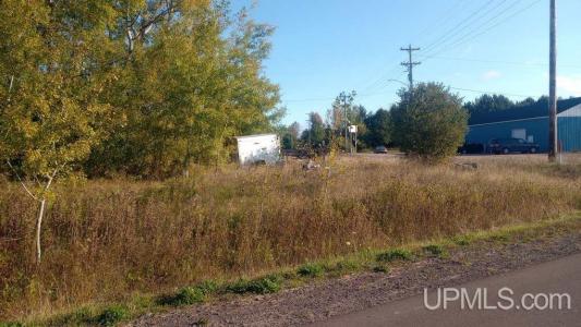 727 Lake Linden Ave, Calumet, Michigan 49913-0000