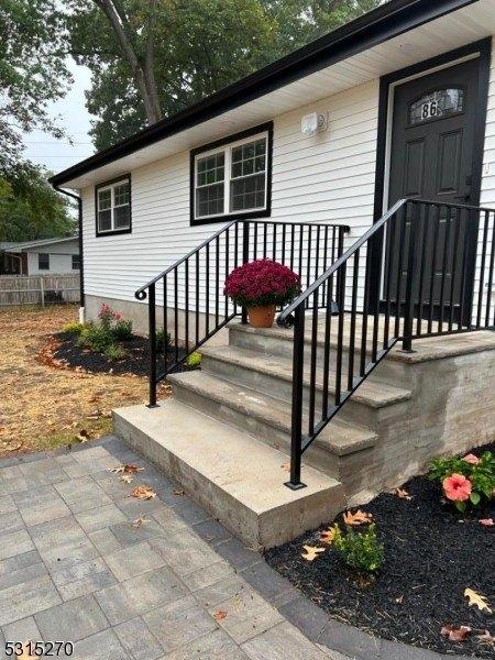 86 Bernard St, Branchburg Twp., New Jersey 08876, États-Unis