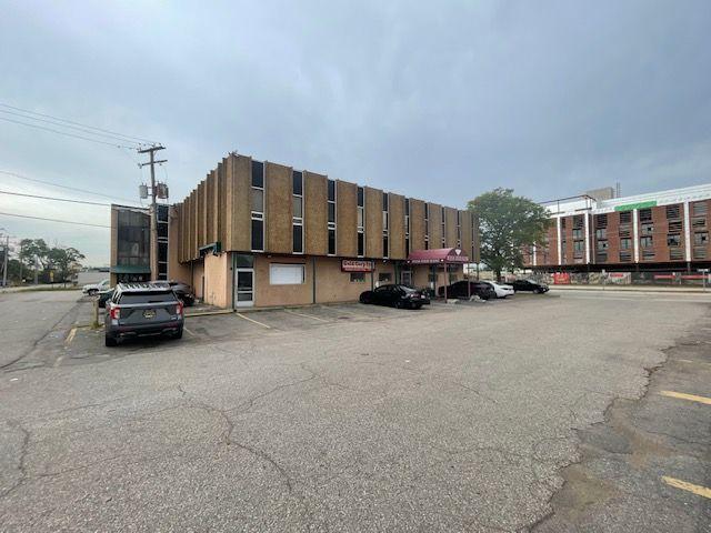 21600 Greenfield Road, Oak Park, Michigan 48237, Estados Unidos