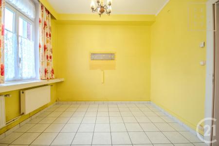 Rousies, 北部-加来海峡 59131, 法國