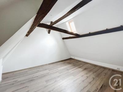 Sens, Bourgogne 89100, France