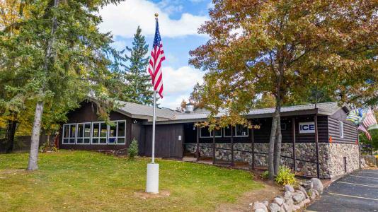 N10120 Parkway Road , PKG, Crivitz, Wisconsin 54114, USA