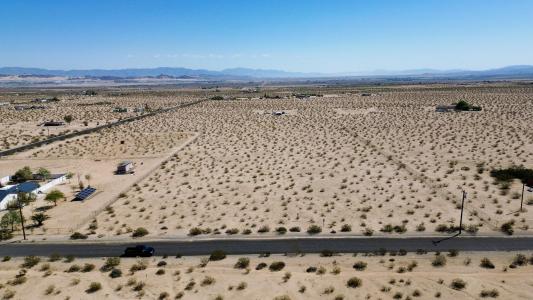 0 Bluegrass Avenue, 29 Palms, California 92277, HOA KỲ