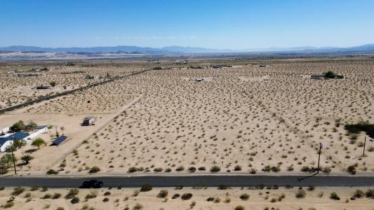 0 Bluegrass Avenue, 29 Palms, California 92277, HOA KỲ