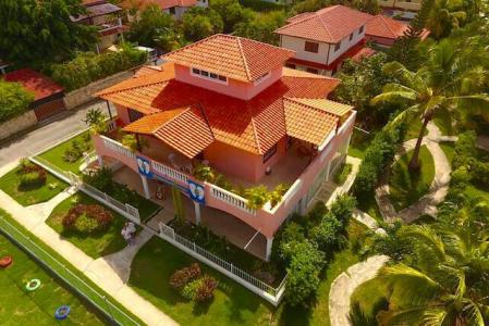 VILLA GRANDE EN EL CORAZON DE DOMINICUS, Calle Cayuco, La Altagracia 22000, République Dominicaine