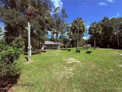 8979 SW 82nd Terrace, Trenton, Florida 32693