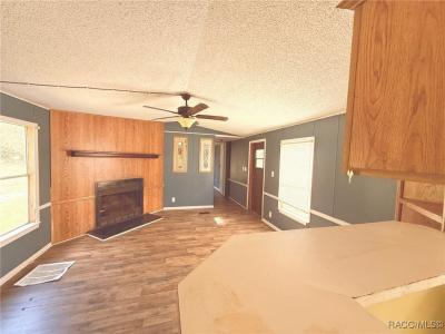 8979 SW 82nd Terrace, Trenton, Florida 32693