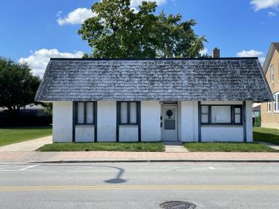 214 S Emerson St, Mount Prospect, 伊利诺斯州 60056, 美国