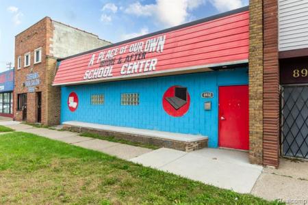 8930-8932 Greenfield Rd, Detroit, Michigan 48228, USA