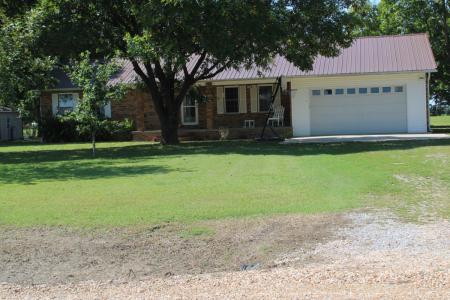 853 CR 257, Neelyville, Missouri 63954, USA