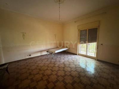 Belpasso, Sicilia 95032, Italia