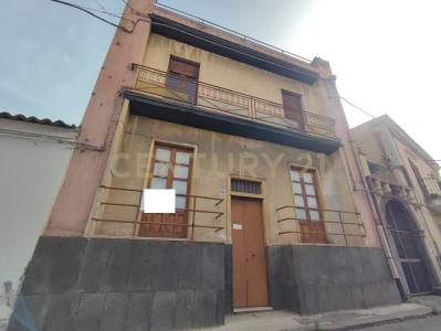 Belpasso, Sicilia 95032, Itália