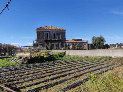Aci Catena, Sicilia 95022, Италия