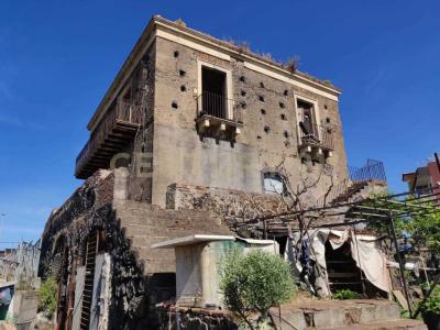 Aci Catena, Sicilia 95022, Италия