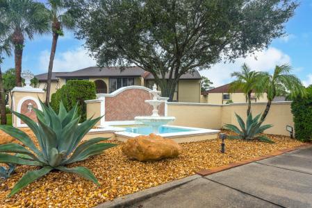 112 Lake Pine Circle A-2, Greenacres, Florida 33463, USA