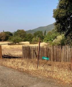 4.75 Acres Frisby Rd, Round Mountain, California 96069