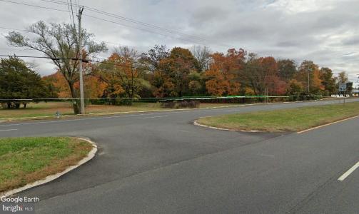 872 BLACK HORSE PK, WILLIAMSTOWN, NJ 08094, USA
