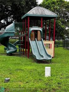 5334 NW 18th Pl 5334, Lauderhill, Florida 33313