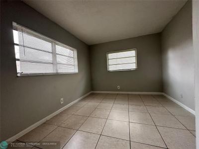 5334 NW 18th Pl 5334, Lauderhill, Florida 33313, USA