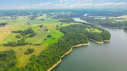 75 Fishing Creek, Nancy, Kentucky 42544