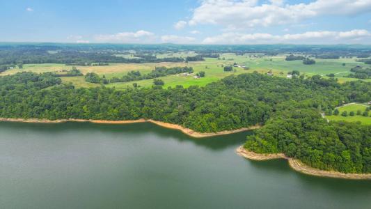 75 Fishing Creek, Nancy, Kentucky 42544