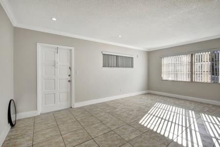 5141 Hollywood Blvd #105, Hollywood, Floride 33021, États-Unis
