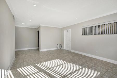 5141 Hollywood Blvd #105, Hollywood, Floride 33021, États-Unis