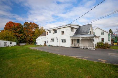 3774-3776 Rue Principale, Dunham, Квебек J0E 1M0, Канада