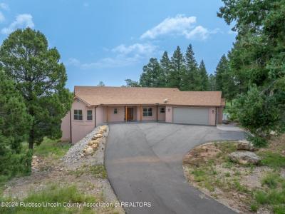 105 Lakeview Court, Ruidoso, New Mexico 88345