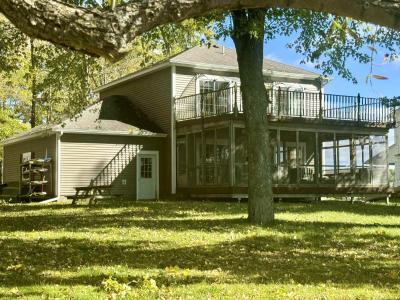 23 Mud Point South, Alburgh, Vermont 05440
