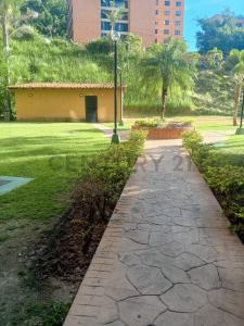 Av. Principal Res. Escaguey, Caracas, Miranda 1083, Venezuela