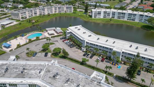 208 WELLINTON A, West Palm Beach, Florida 33417, USA
