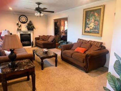 214 LAGRANGE STREET , North Tazewell, Virginia 24630, USA