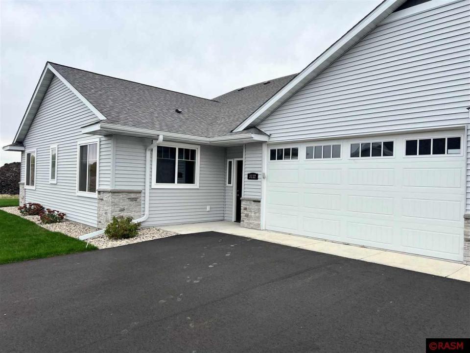 3112 Bassett Drive, Mankato, Minnesota 56001