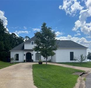 143 J D'S Point, Boyce, Louisiana 71409, USA