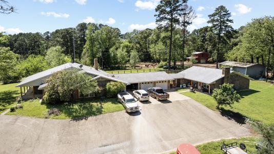 3955 US Highway 79 E, Henderson, Texas 75652