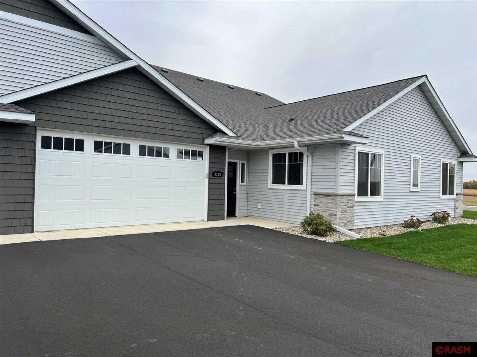 3110 Bassett Drive, Mankato, Minnesota 56001