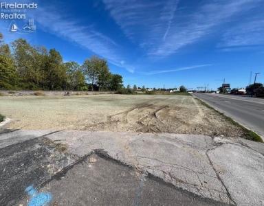 2100 W State St, Fremont, Ohio 43420, USA