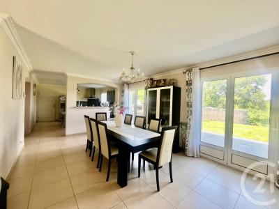 Pecqueuse, Île-de-France 91470, فرنسا