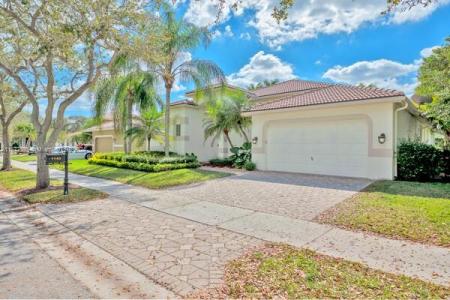 1143 Ginger Cir, Weston, 佛羅里達州 33326, 美國