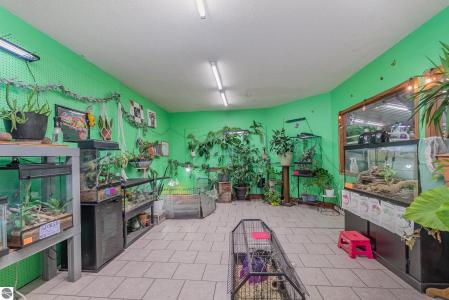 2324 W Monroe Road, Alma, 미시건 48801, 미국
