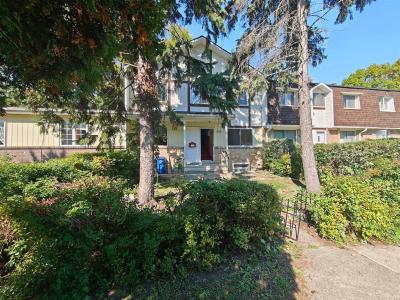1285  Rue Hyman, Dollard-Des Ormeaux, Québec H9B 2K6, Canada