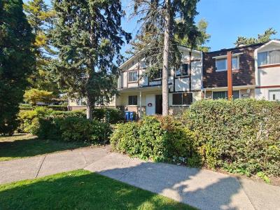 1285  Rue Hyman, Dollard-Des Ormeaux, Québec H9B 2K6, Canada