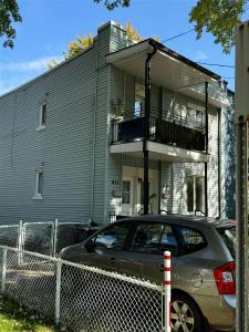 809-811 6e Avenue (P.-a.-T.), Montréal (Rivière-des-Prairies/Pointe-aux-Trembles), Québec H1B 4K6, Canada